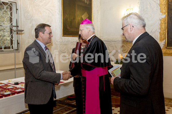 Bischofgratulation 2012-6846