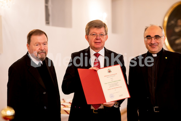 Bischofgratulation_Ehrung_Barocksaal (96)