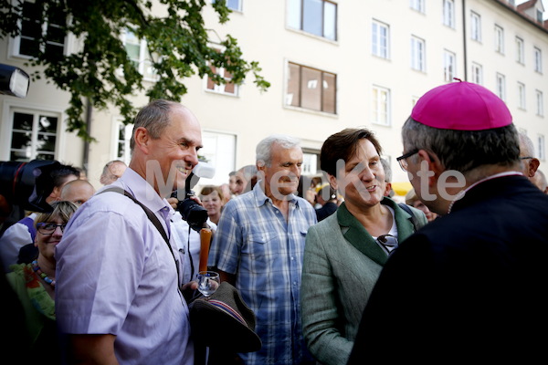 Bischofsweihe_Agape _40A8568