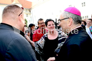 Bischofsweihe_Agape_18_bis_19_Uhr_Sonntagsblatt IMG_2393