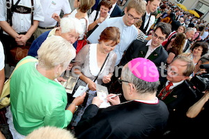 Bischofsweihe_Agape_18_bis_19_Uhr_Sonntagsblatt IMG_2470