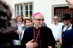Bischofsweihe_Agape_18_bis_19_Uhr_Sonntagsblatt IMG_2486