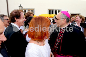 Bischofsweihe_Agape_18_bis_19_Uhr_Sonntagsblatt IMG_2500