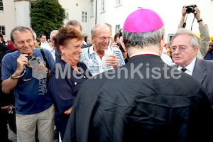 Bischofsweihe_Agape_18_bis_19_Uhr_Sonntagsblatt IMG_2527