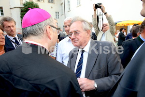 Bischofsweihe_Agape_18_bis_19_Uhr_Sonntagsblatt IMG_2528