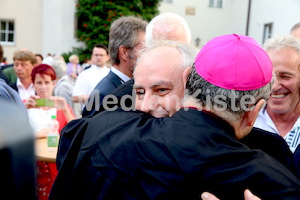 Bischofsweihe_Agape_18_bis_19_Uhr_Sonntagsblatt IMG_2531