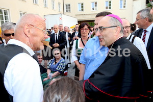 Bischofsweihe_Agape_18_bis_19_Uhr_Sonntagsblatt IMG_2562