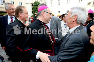 Bischofsweihe_Agape_18_bis_19_Uhr_Sonntagsblatt IMG_2592