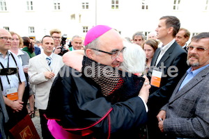 Bischofsweihe_Agape_18_bis_19_Uhr_Sonntagsblatt IMG_2606