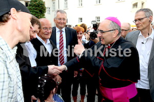 Bischofsweihe_Agape_18_bis_19_Uhr_Sonntagsblatt IMG_2635
