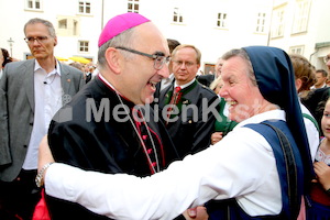 Bischofsweihe_Agape_18_bis_19_Uhr_Sonntagsblatt IMG_2639