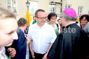 Bischofsweihe_Agape_18_bis_19_Uhr_Sonntagsblatt IMG_2652
