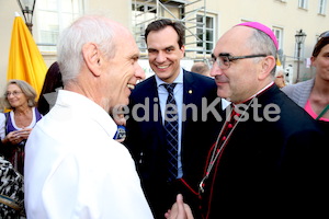 Bischofsweihe_Agape_18_bis_19_Uhr_Sonntagsblatt IMG_2690