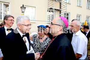Bischofsweihe_Agape_18_bis_19_Uhr_Sonntagsblatt IMG_2697
