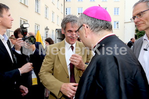 Bischofsweihe_Agape_18_bis_19_Uhr_Sonntagsblatt IMG_2707
