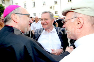 Bischofsweihe_Agape_18_bis_19_Uhr_Sonntagsblatt IMG_2721