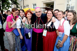 Bischofsweihe_Agape_18_bis_19_Uhr_Sonntagsblatt IMG_2729