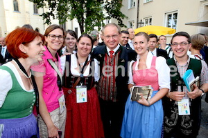 Bischofsweihe_Agape_18_bis_19_Uhr_Sonntagsblatt IMG_2750