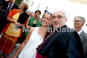 Bischofsweihe_Agape_18_bis_19_Uhr_Sonntagsblatt IMG_2767