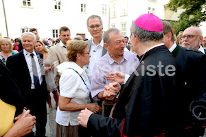 Bischofsweihe_Agape_18_bis_19_Uhr_Sonntagsblatt IMG_2776