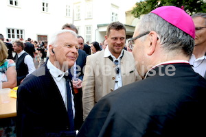 Bischofsweihe_Agape_18_bis_19_Uhr_Sonntagsblatt IMG_2777
