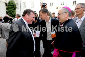 Bischofsweihe_Agape_18_bis_19_Uhr_Sonntagsblatt IMG_2798