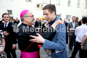 Bischofsweihe_Agape_ab 19 Uhr_Sonntagsblatt IMG_3028