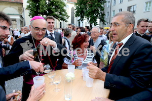 Bischofsweihe_Agape_ab 19 Uhr_Sonntagsblatt IMG_3088