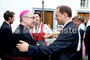 Bischofsweihe_Agape_ab 19 Uhr_Sonntagsblatt IMG_3139