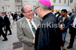 Bischofsweihe_Agape_ab 19 Uhr_Sonntagsblatt IMG_3202