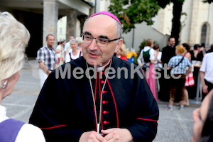 Bischofsweihe_Agape_ab 19 Uhr_Sonntagsblatt IMG_3236
