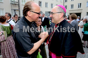 Bischofsweihe_Agape_ab 19 Uhr_Sonntagsblatt IMG_3242