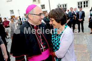Bischofsweihe_Agape_ab 19 Uhr_Sonntagsblatt IMG_3266