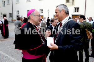Bischofsweihe_Agape_ab 19 Uhr_Sonntagsblatt IMG_3289