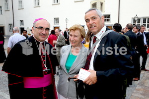 Bischofsweihe_Agape_ab 19 Uhr_Sonntagsblatt IMG_3297