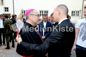 Bischofsweihe_Agape_ab 19 Uhr_Sonntagsblatt IMG_3345