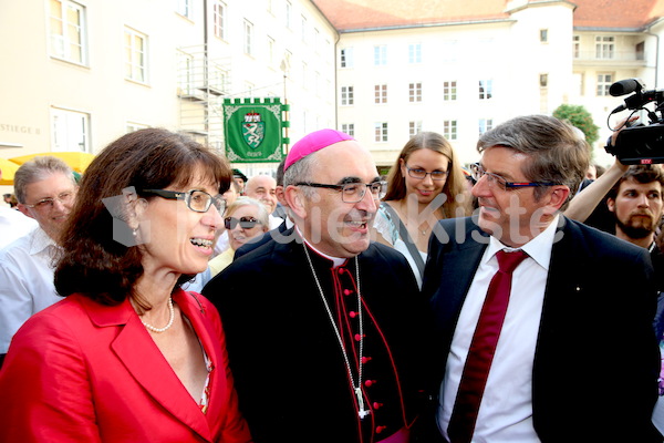 Bischofsweihe_Agape_Sonntagsblatt IMG_2297