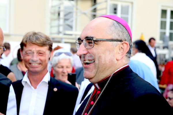 Bischofsweihe_Agape_Sonntagsblatt IMG_2560