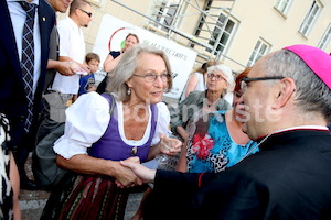 Bischofsweihe_Agape_Sonntagsblatt IMG_2685