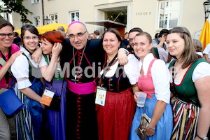 Bischofsweihe_Agape_Sonntagsblatt IMG_2726
