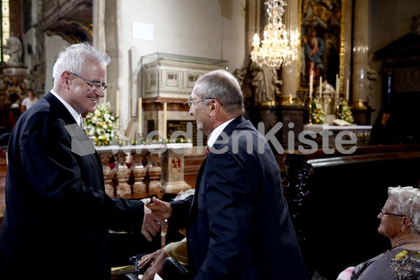 Bischofsweihe_Eintreffen _40A7031