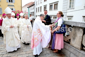 Bischofsweihe_Eintreffen_Einzug IMG_1301