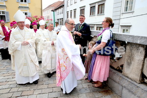 Bischofsweihe_Eintreffen_Einzug IMG_1302