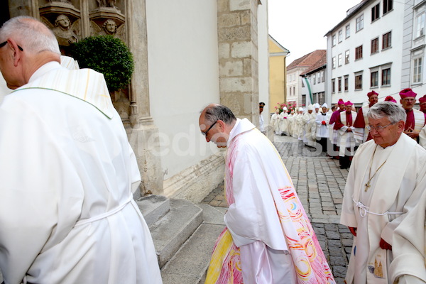 Bischofsweihe_Eintreffen_Einzug IMG_1355