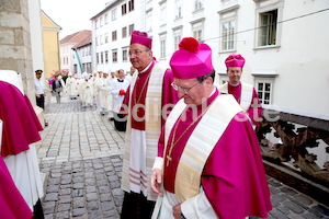 Bischofsweihe_Eintreffen_Einzug IMG_1361