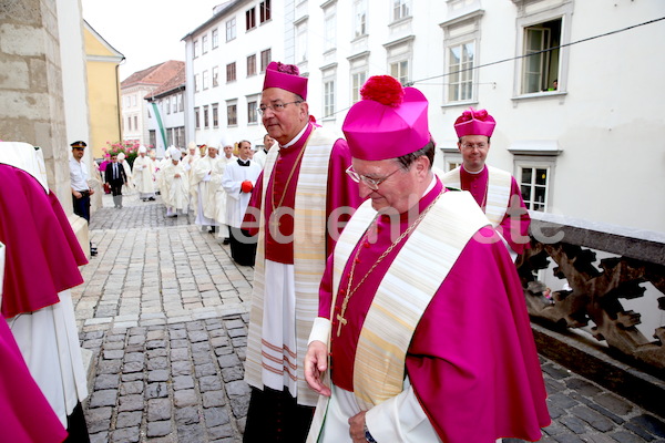 Bischofsweihe_Eintreffen_Einzug IMG_1361