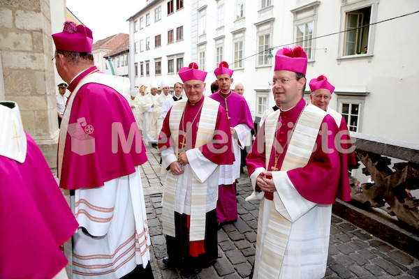 Bischofsweihe_Eintreffen_Einzug IMG_1363