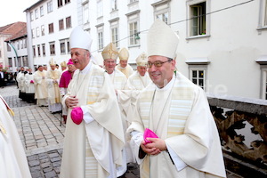 Bischofsweihe_Eintreffen_Einzug IMG_1378