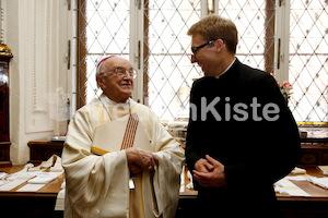 Bischofsweihe_Einzug Dom _40A7041