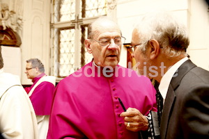 Bischofsweihe_Einzug Dom _40A7107